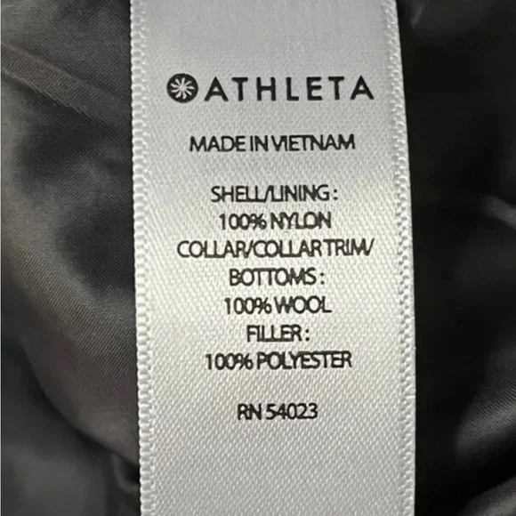 Athleta dark, gray Quilted with net accent  Vest zipper nylon - Picture 6 of 7